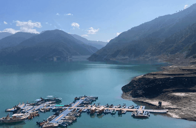 Tehri Lake